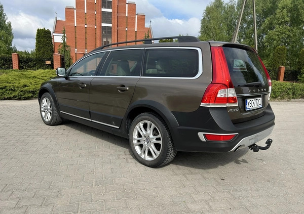 Volvo XC 70 cena 65800 przebieg: 328000, rok produkcji 2014 z Sochaczew małe 254